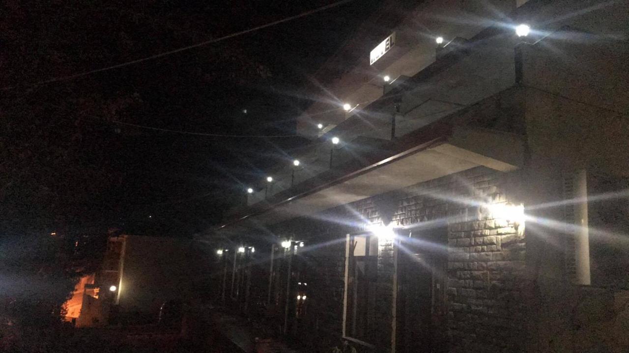 Hotel Belvedere Pogradec Bagian luar foto